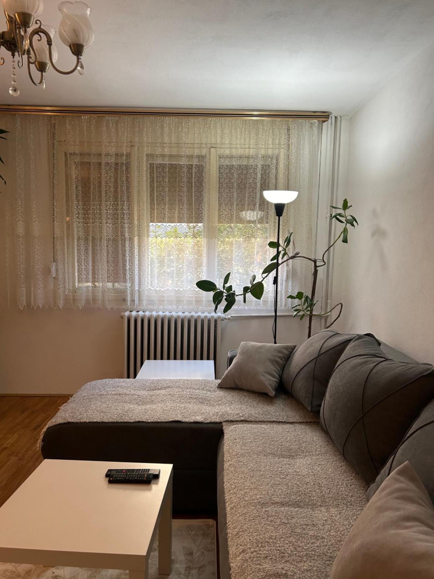 Kelizual Apartamento Gornji Milanovac Exterior foto